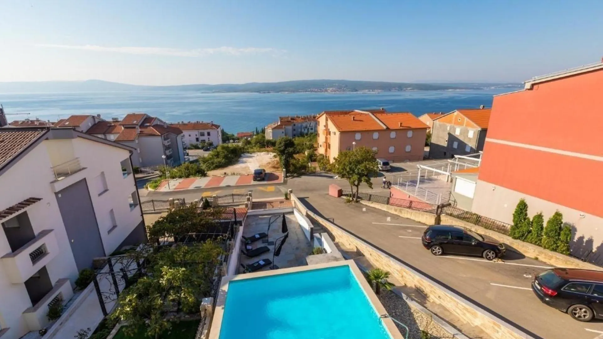 Schoene Wohnung In Crikvenica Mit Terrasse Und Gemeinschaftlichem Pool Apartment