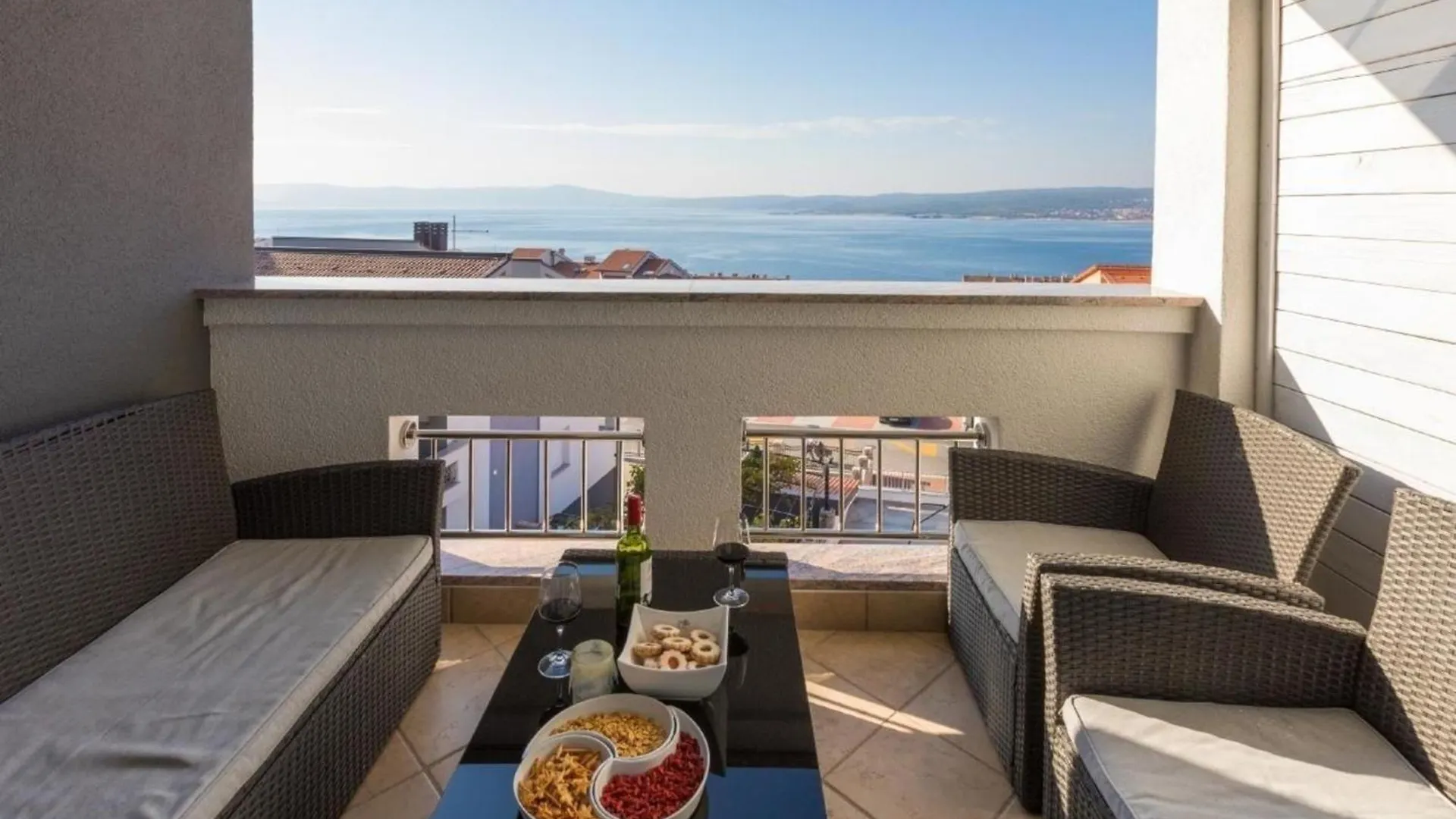 Apartment Schoene Wohnung In Crikvenica Mit Terrasse Und Gemeinschaftlichem Pool